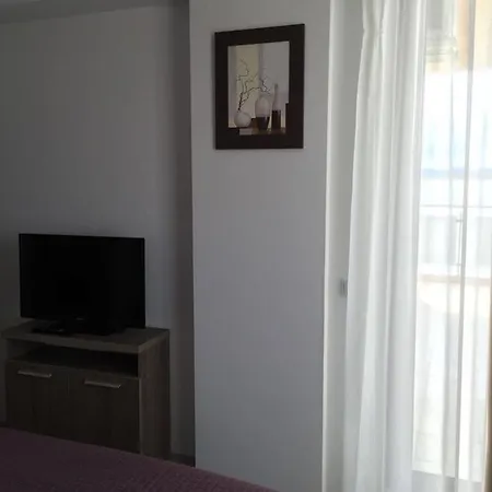 Sea & Lake View Apartmán