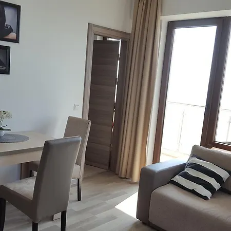Sea & Lake View Mamaia